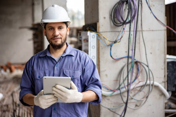 Best Emergency Electrician Near Me  in Hutchinson, MN